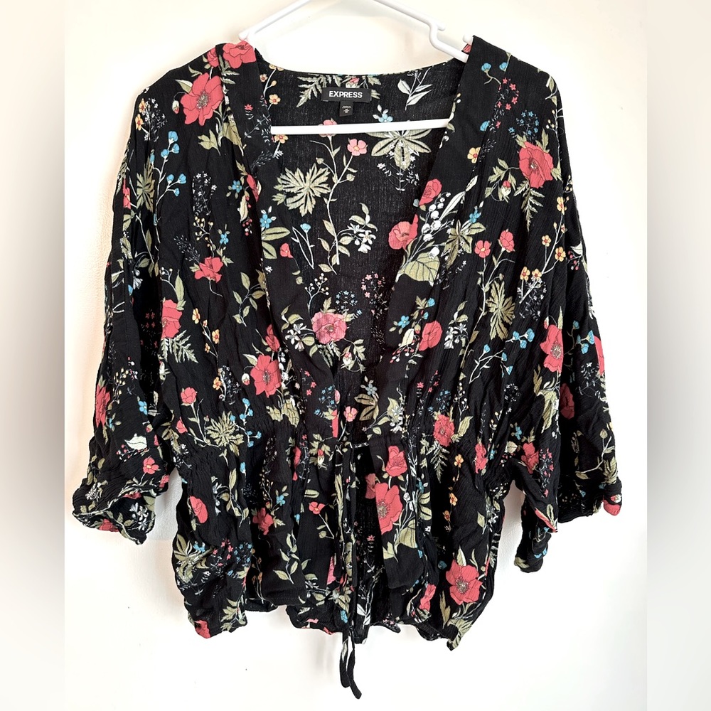 Express Black Floral Kimono Sz Medium